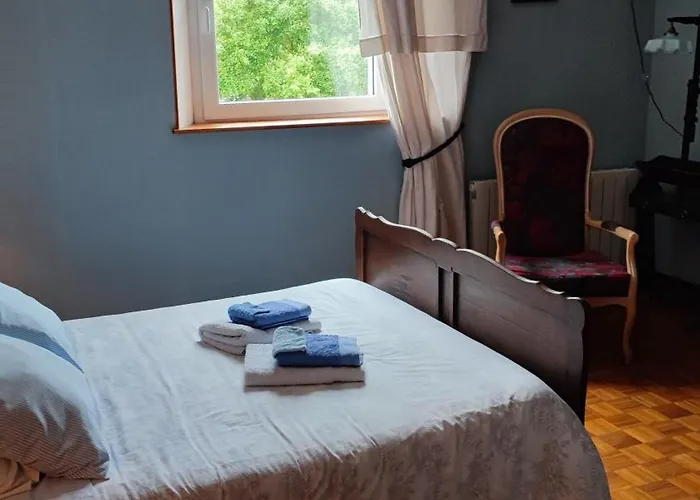 לינה וארוחת בוקר D'hotes La Closerie 3*