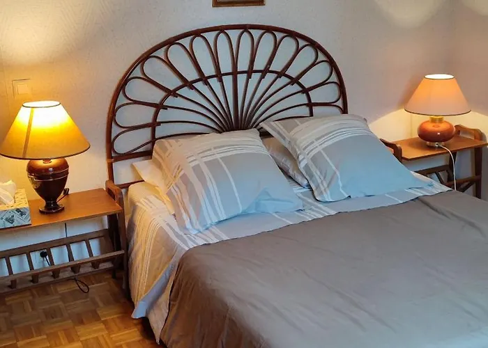 D'hotes La Closerie לינה וארוחת בוקר